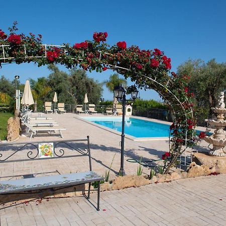 Il Vecchio Frantoio Villa Аугуста Екстериор снимка