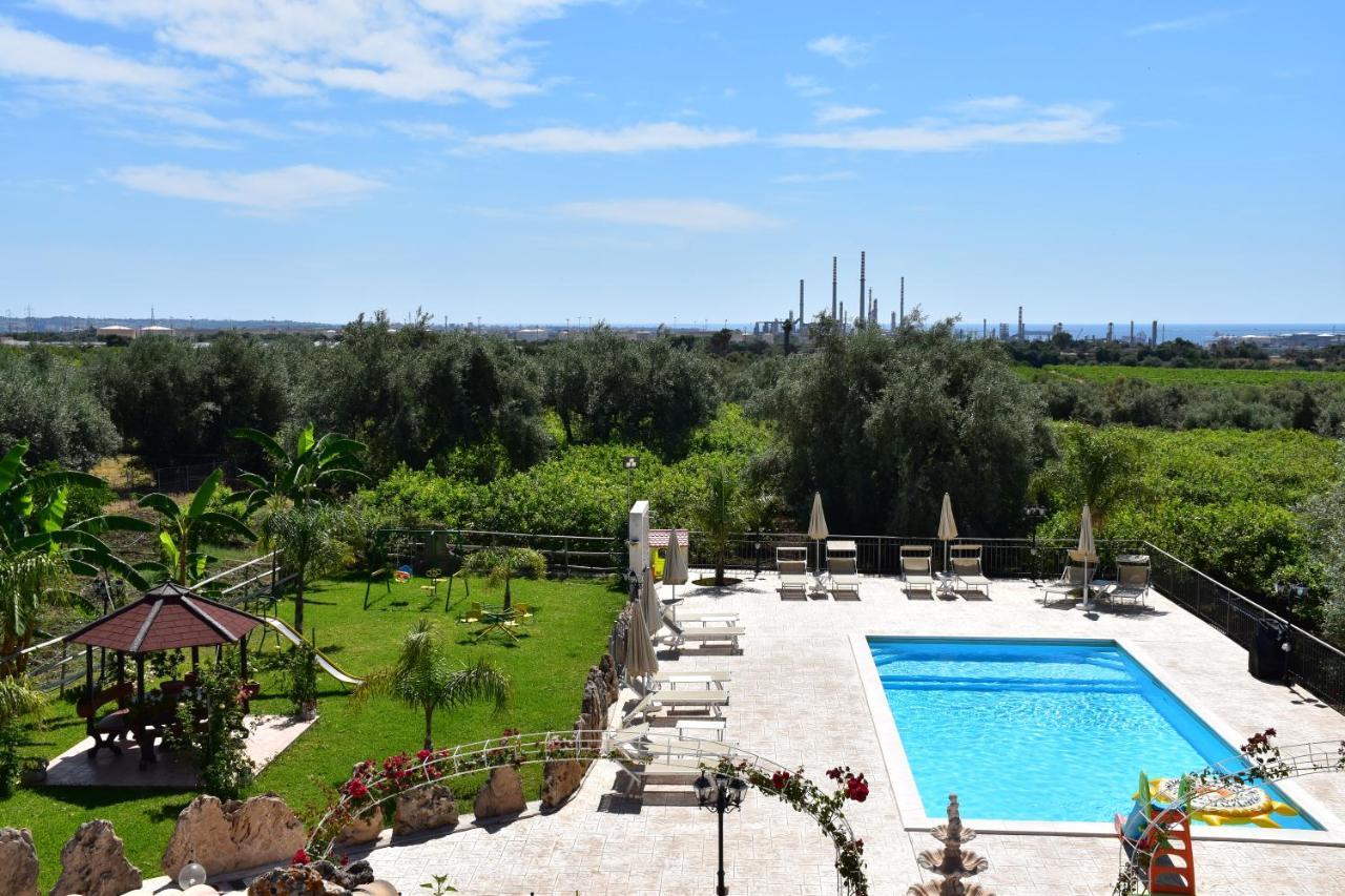 Il Vecchio Frantoio Villa Аугуста Екстериор снимка
