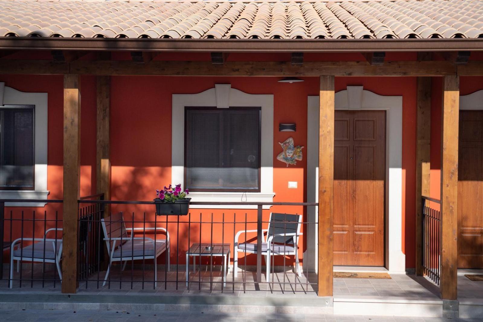 Il Vecchio Frantoio Villa Аугуста Екстериор снимка