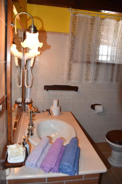 Il Vecchio Frantoio Villa Аугуста Екстериор снимка