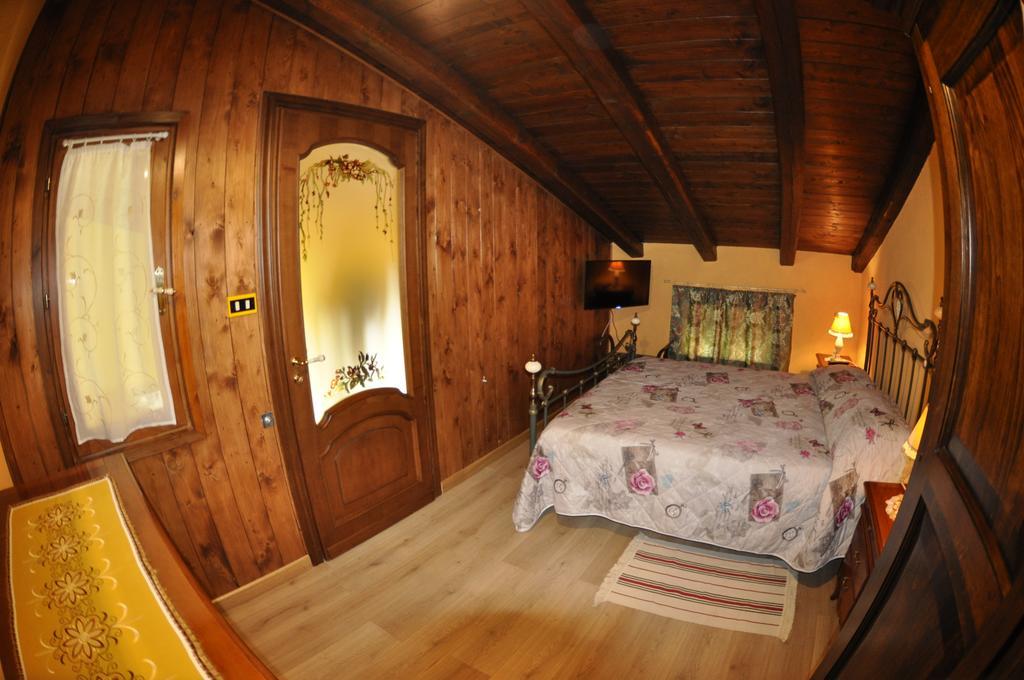 Il Vecchio Frantoio Villa Аугуста Екстериор снимка