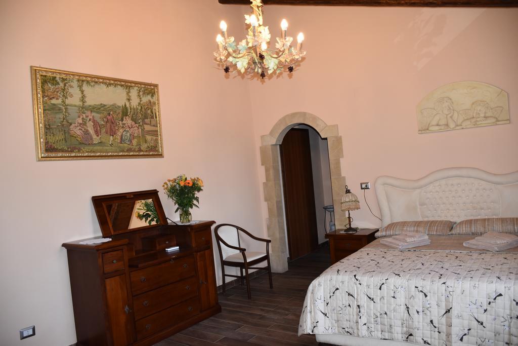 Il Vecchio Frantoio Villa Аугуста Екстериор снимка