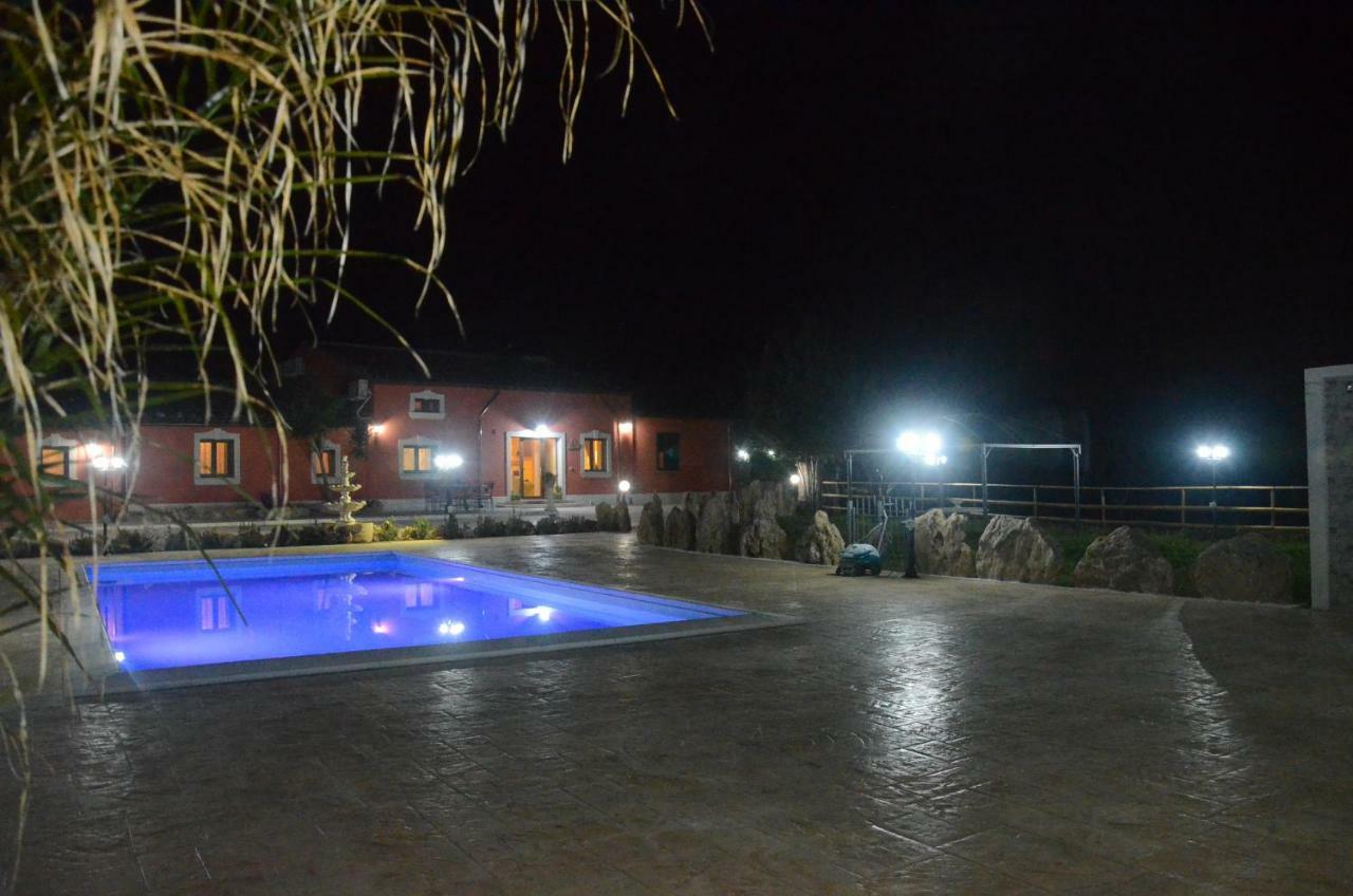 Il Vecchio Frantoio Villa Аугуста Екстериор снимка